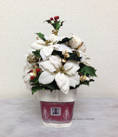 ポインセチアのクリスマスアレンジメント | フラワーアレンジメント教室 フロラシオン大阪